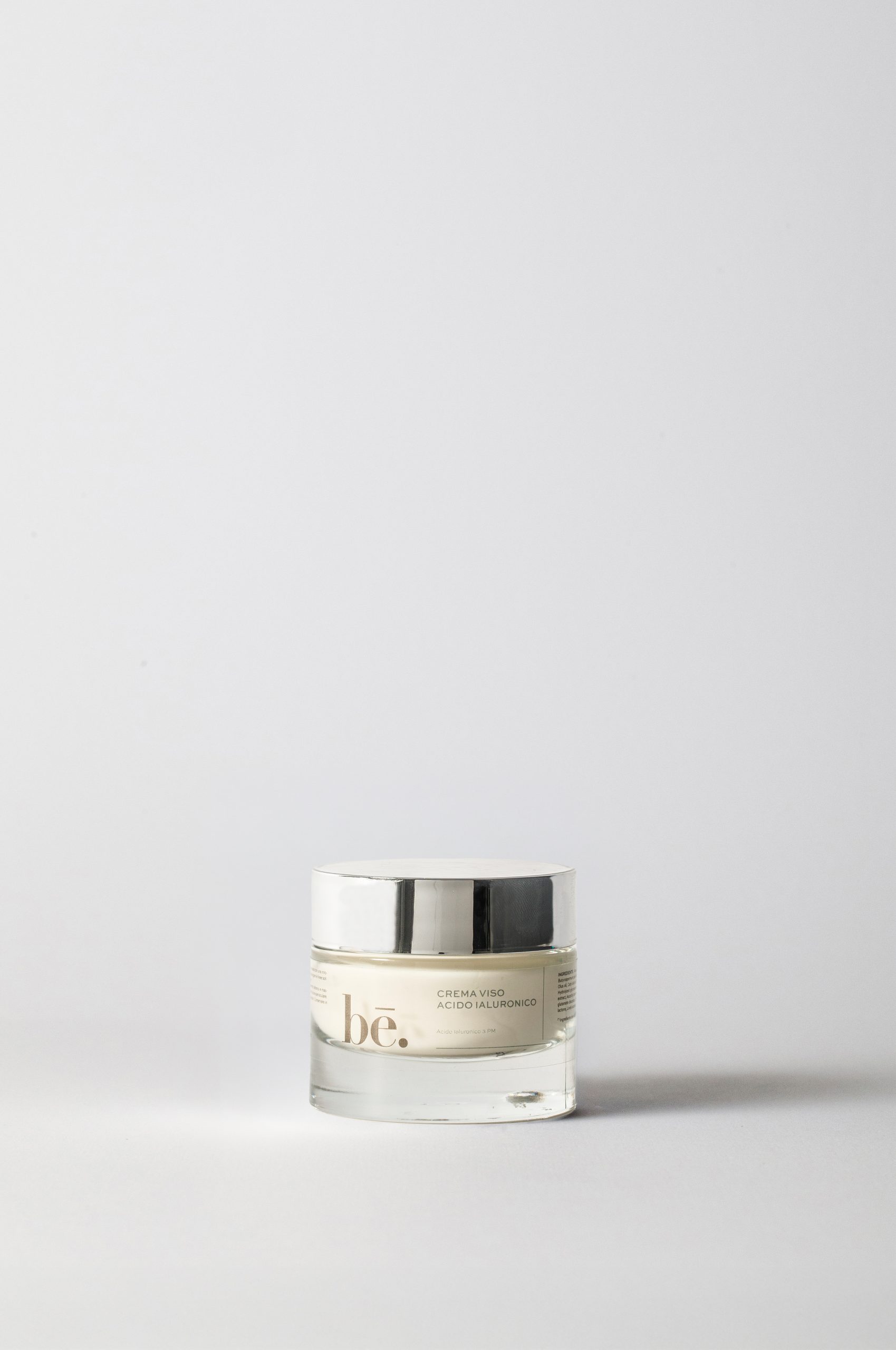 Crema Viso Acido Ialuronico bē., trattamento viso idratante e rimpolpante.