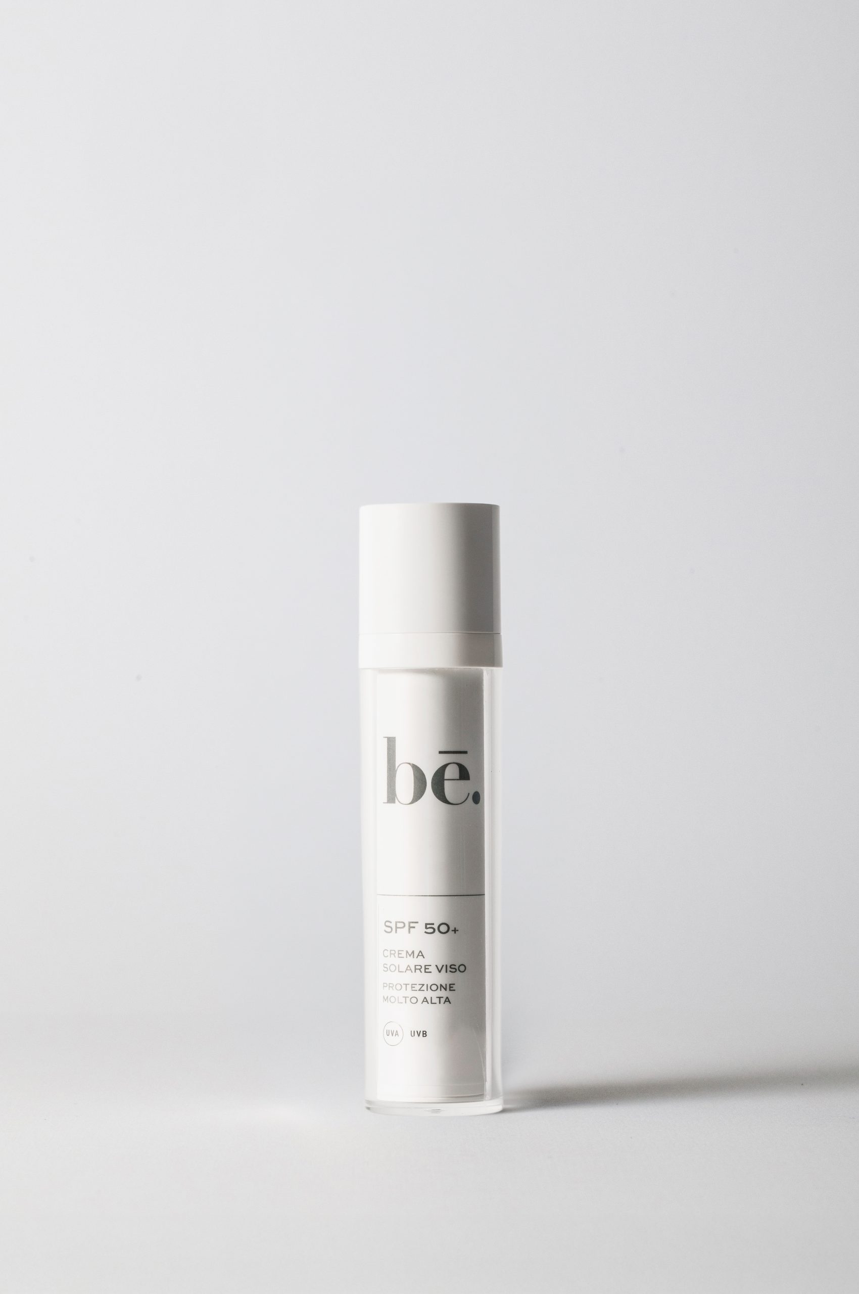Packshot SPF 50+ Crema Solare Viso protezione molto alta UVA UVB Giulia Campolo